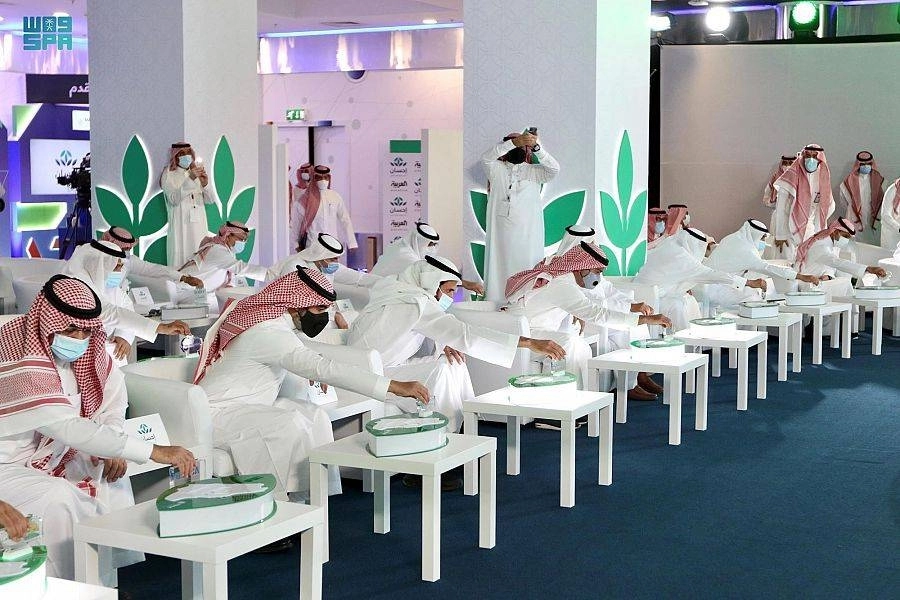 من تدشين منصة إحسان (مكة)