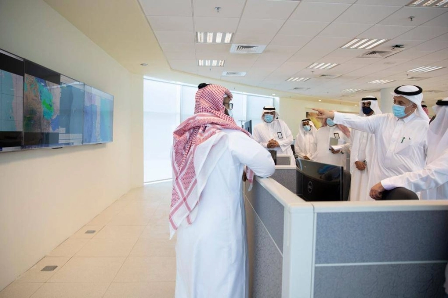 






الاطلاع على عدد من أنظمة الرصد والإنذار المبكر                                              (مكة)