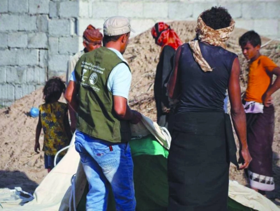 خيام إيوائية ومساعدات وعيادات متنقلة لمركز الملك سلمان للإغاثة                                                 (واس)