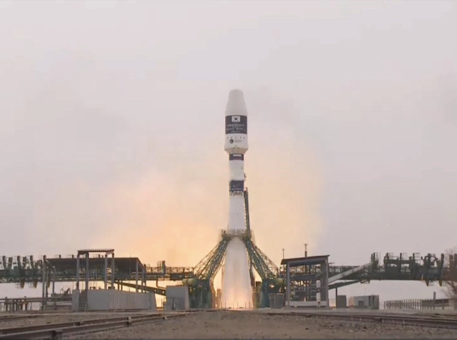 القمر الصناعي السعودي