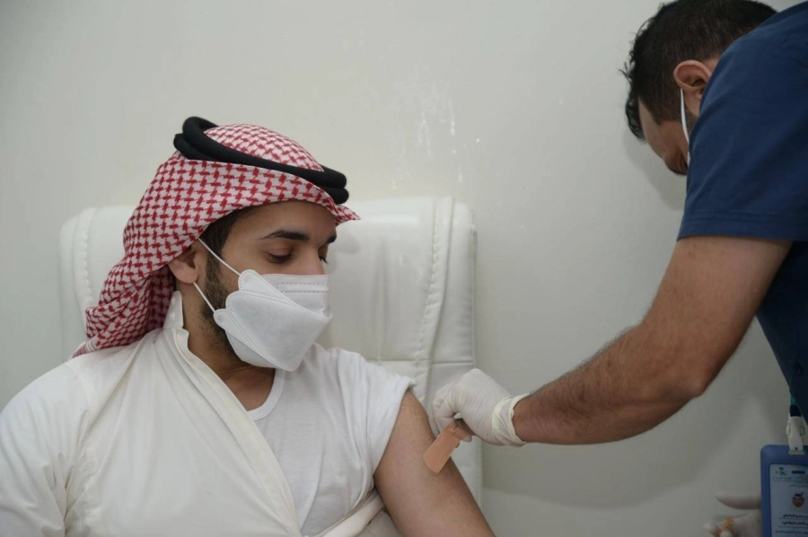 مراكز لقاحات كورونا بالعاصمة المقدسة تواصل إعطاء اللقاح للمسجلين عبر تطبيق صحتي من المواطنين والمقيمين 