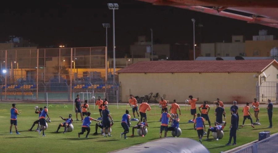 






تدريبات فريق الفيحاء                  (إعلامي الفيحاء)