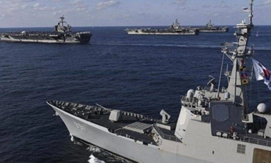 



الباخرة الكورية التي احتجزتها طهران                                                 (مكة)