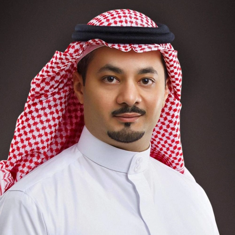الاستاذ أحمد سعود 