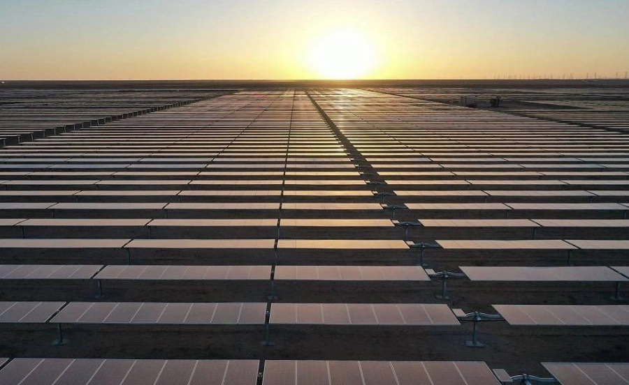 افتتاح مشروع محطة سكاكا لإنتاج الكهرباء من الطاقة الشمسية وتوقيع اتفاقيات شراء الطاقة لـ( 7 ) مشروعات جديدة (واس)