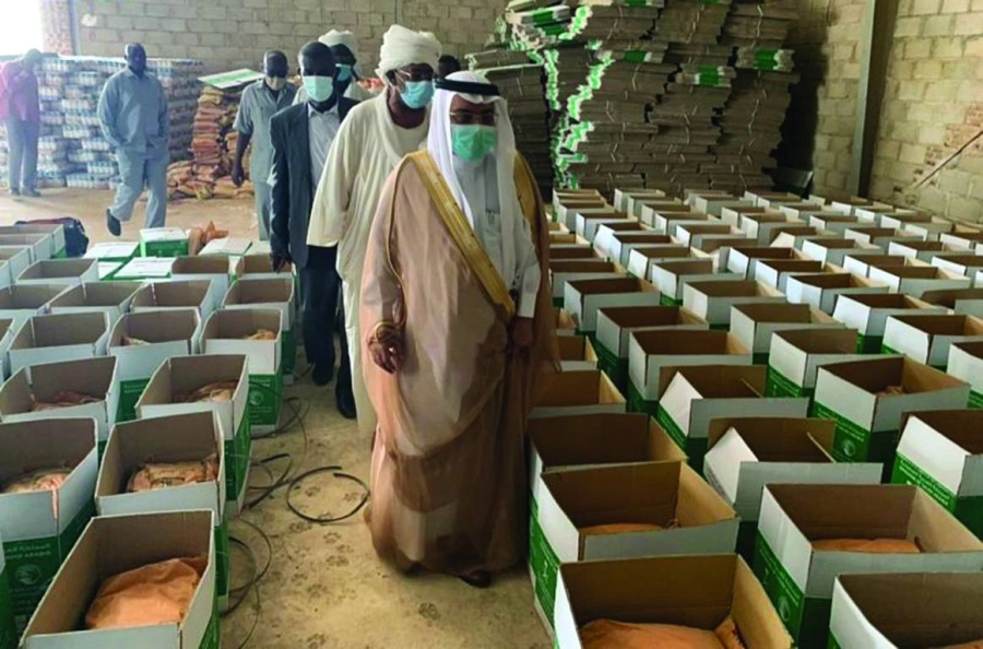 






من عمليات تجهيز السلال للمتضررين            (واس)