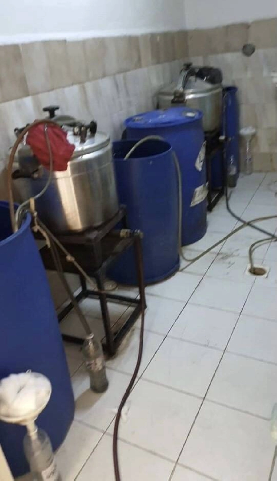 ضبط موقع لصناعة العرق (أمانة جدة)