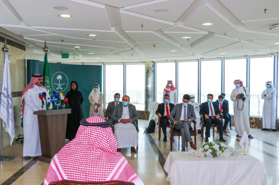 البرنامج السعودي لتنمية وإعمار اليمن يوقع اتفاقية المشتقات النفطية مع الحكومة اليمنية