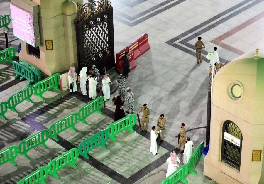 تنظيم وإجراءات وقائية لسلامة قاصدي المسجد النبوي (واس)