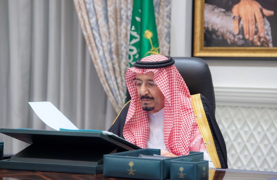 






خادم الحرمين خلال ترؤسه الجلسة