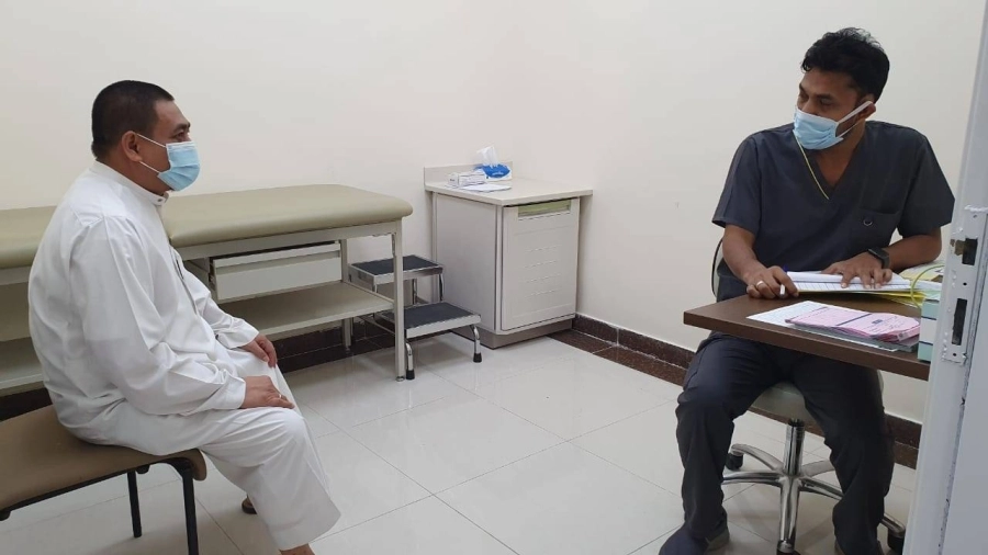 العيادات الاستشارية المجانية تستقبل حالات الأمراض المزمنة في رمضان بالعاصمة المقدسة