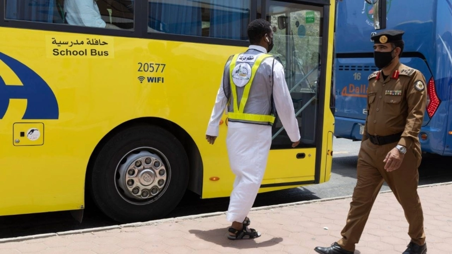 من أسطول حافلات نقل المعتمرين (مكة)