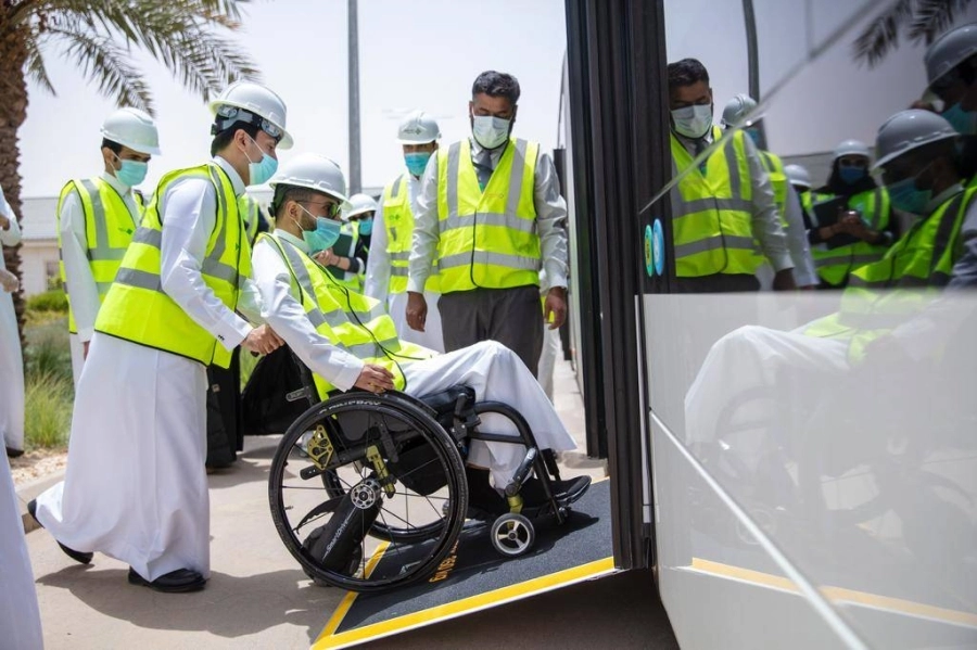 ذوو الإعاقة