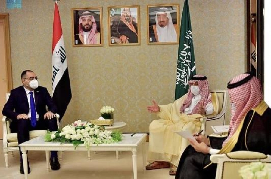 وزير الإعلام المكلف يستقبل المدير التنفيذي لهيئة الإعلام والاتصالات العراقية