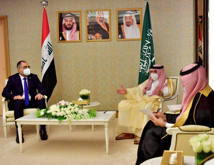 ماجد القصبي خلال استقباله عادل بن عليوي (مكة) 