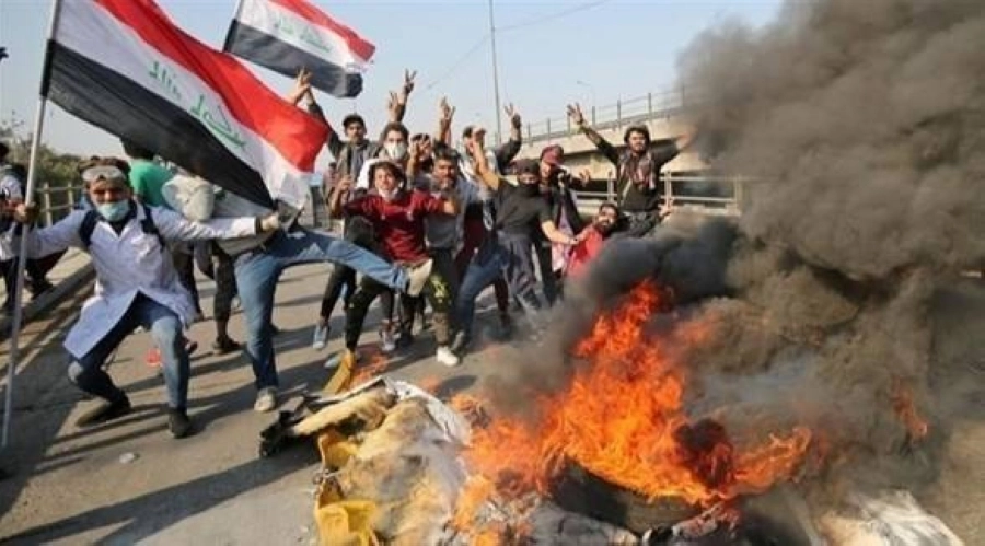 تظاهرات كربلاء ضد الميليشيات المدعومة من إيران   (مكة)