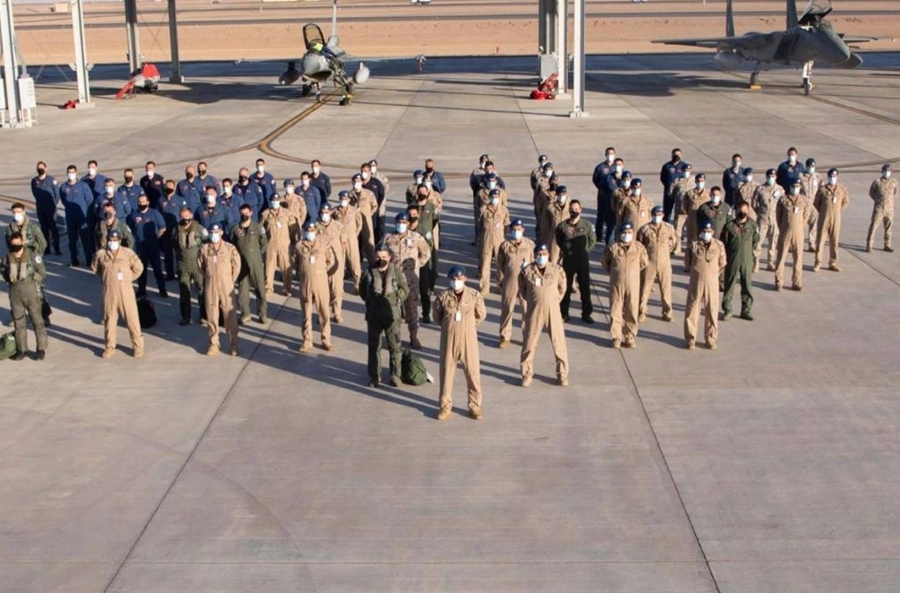 اكتمال وصول مجموعة القوات الجوية اليونانيه المشاركة في تمرين عين الصقر ٢ (وزارة الدفاع)