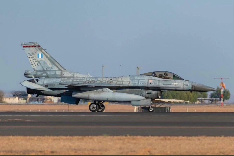 اكتمال وصول مجموعة القوات الجوية اليونانيه المشاركة في تمرين عين الصقر ٢ (وزارة الدفاع)