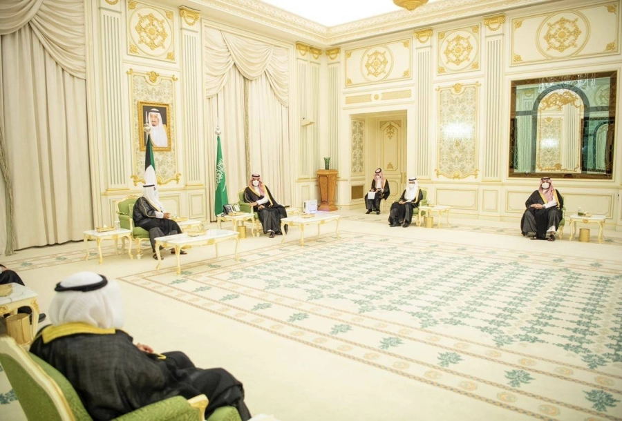 ولي العهد يتسلم رسالة خطية لخادم الحرمين الشريفين من أميرالكويت ويعقد اجتماعاً مع ولي العهد الكويتي (واس)