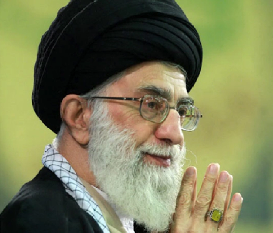 علي خامنئي         (مكة)