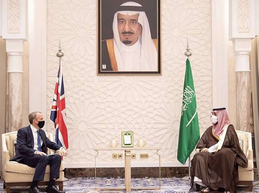 ولي العهد يلتقي وزير الخارجية البريطاني