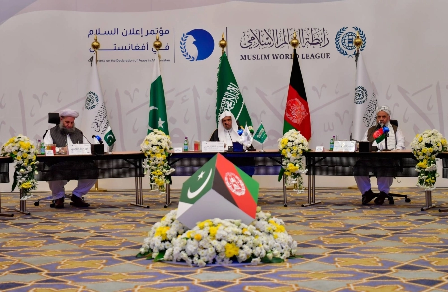 






جانب من المؤتمر                                                  (أنس الحارثي)