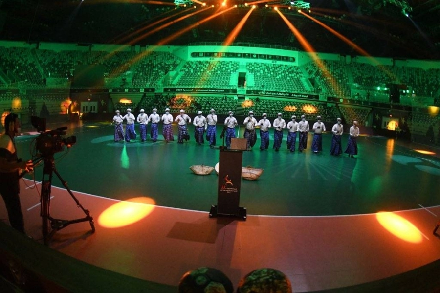 جانب من حفل الافتتاح أمس                                                                                                              (مكة)