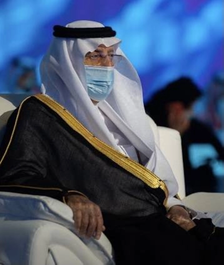 خالد الفيصل يتوج الفائزين الستة في مسابقة تحدي أيام مكة للبرمجة والذكاء الاصطناعي