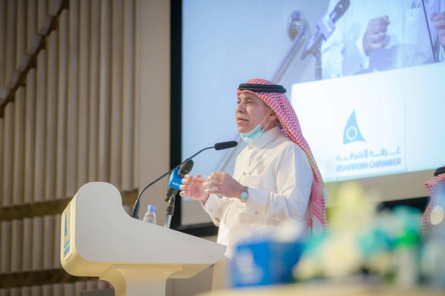 القصبي متحدثا لرجال الأعمال