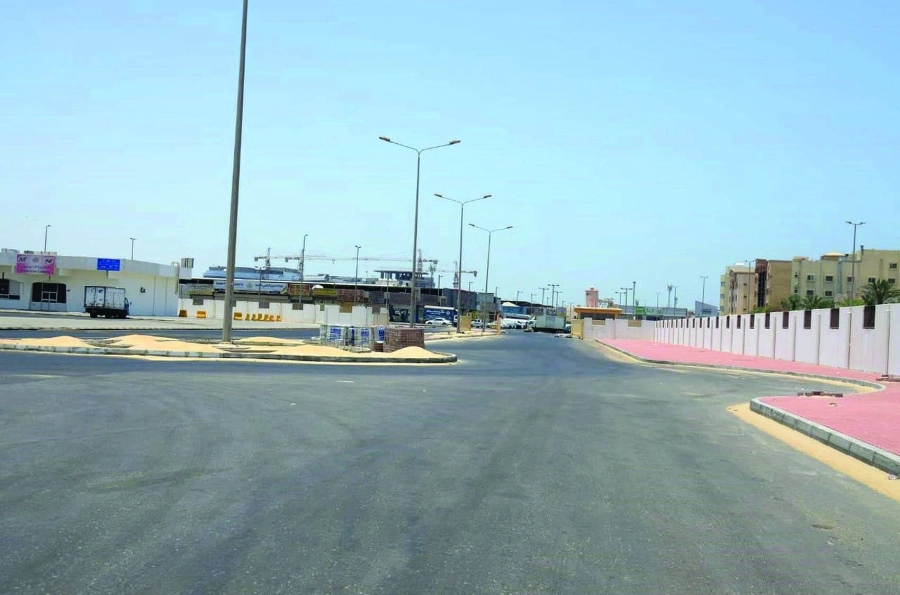 من الأعمال التطويرية بالسوق                                                                                                                                              (مكة)  