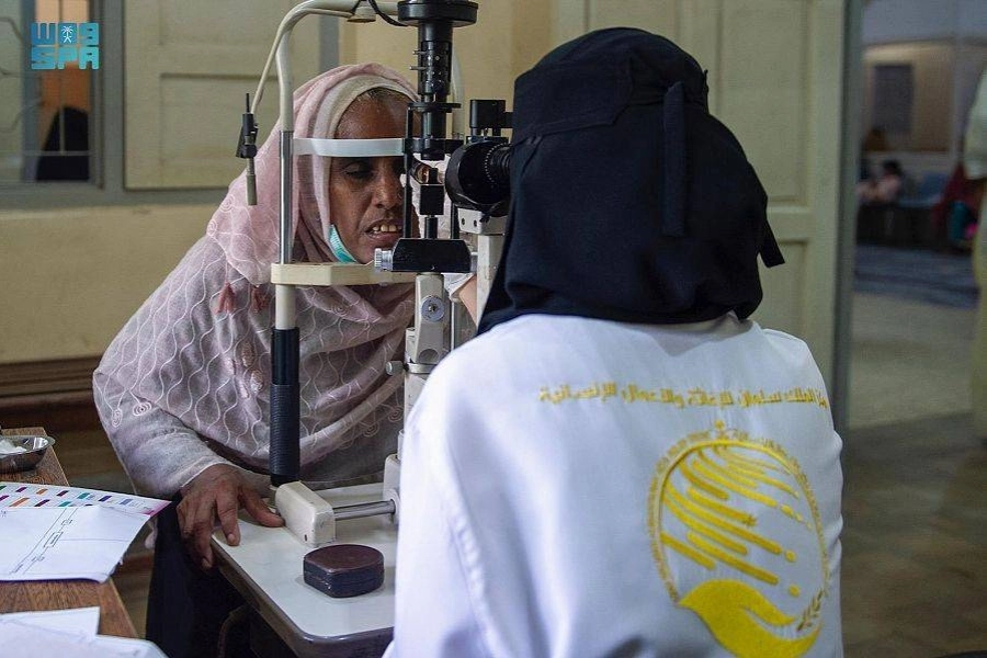 






من حملة معالجة العمى في باكستان             (واس)