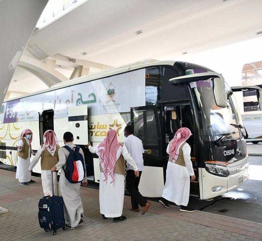 






نقل الحجاج بالمشاعر خلال حج العام الماضي                                  (مكة)