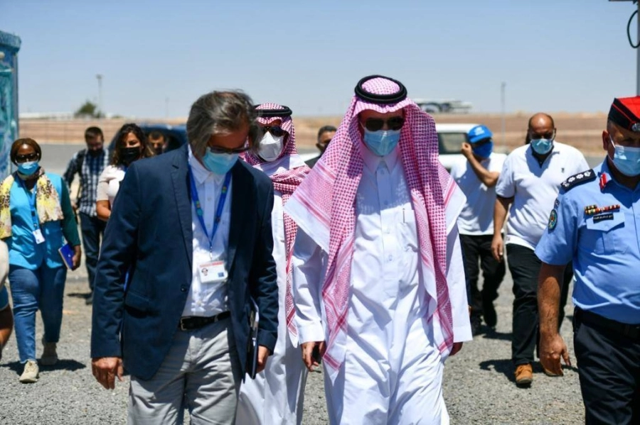 "الصندوق السعودي للتنمية" و"المفوضية السامية لشؤون اللاجئين" يدشنان مشروع تطوير شبكة كهرباء مخيم الأزرق للاجئين السوريين في الأردن