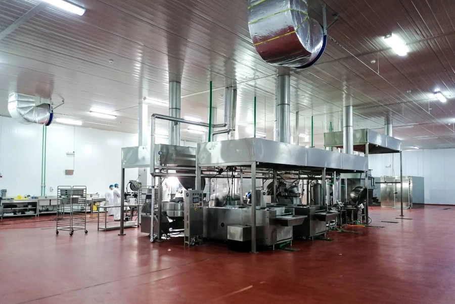 






مراحل تحضير وجبات الحجاج المعقمة      (أنس الحارثي)