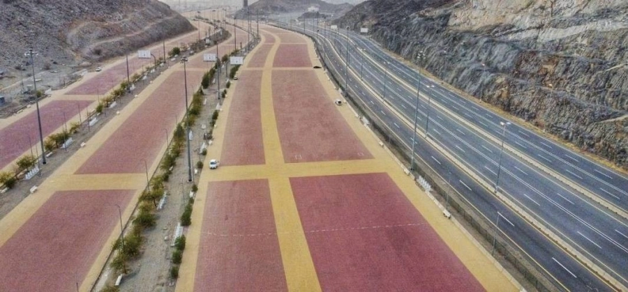 طريق المشاة بالمشاعر المقدسة