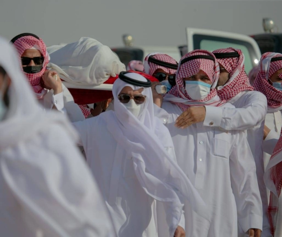 جموع غفيرة تشيع الأكاديمي والإعلامي ناصر البراق