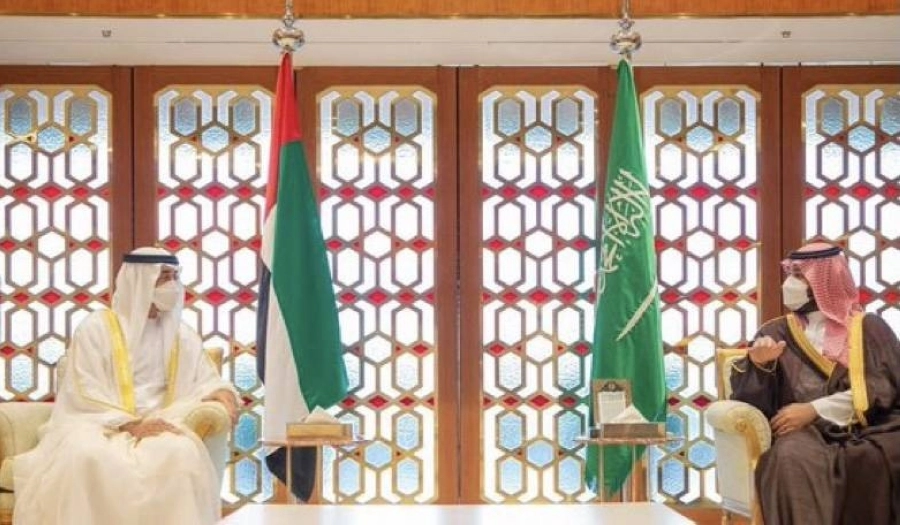 ولي العهد يجتمع بولي عهد أبوظبي ويستعرضان العلاقات الأخوية وأوجه التعاون الثنائي ومستجدات الأوضاع الإقليمية والدولية