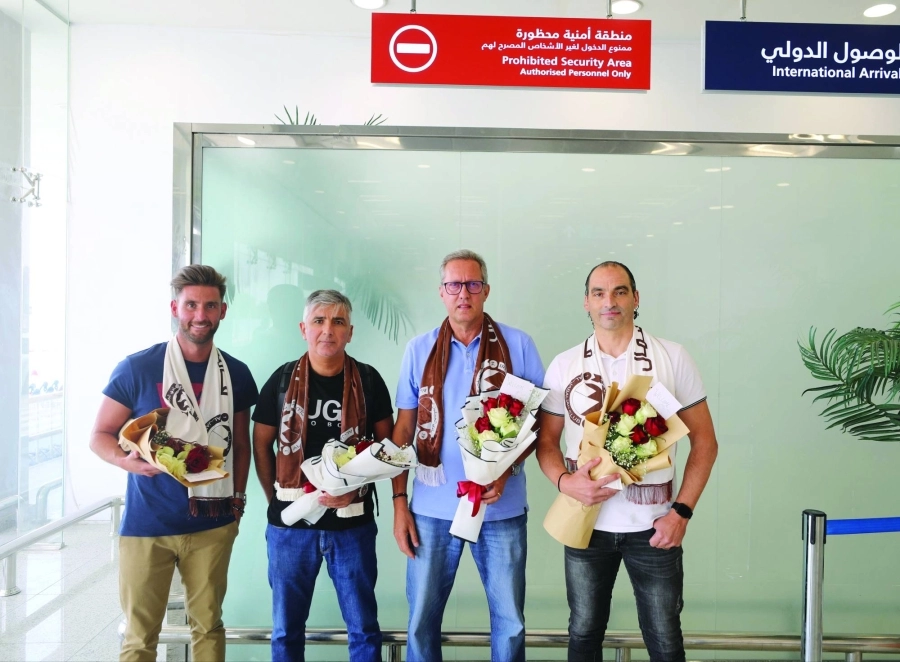 الجهاز الفني لفريق الجبلين يصل حائل