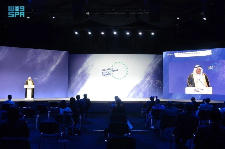 






حمد آل الشيخ خلال إلقاء الكلمة                            (واس)