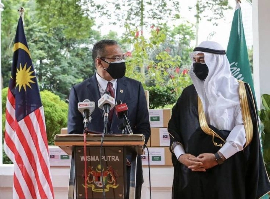 الوزير الأول للخارجية الماليزية يعرب عن شكره للمملكة على سرعة استجابتها لطلب المساعدات الطبية