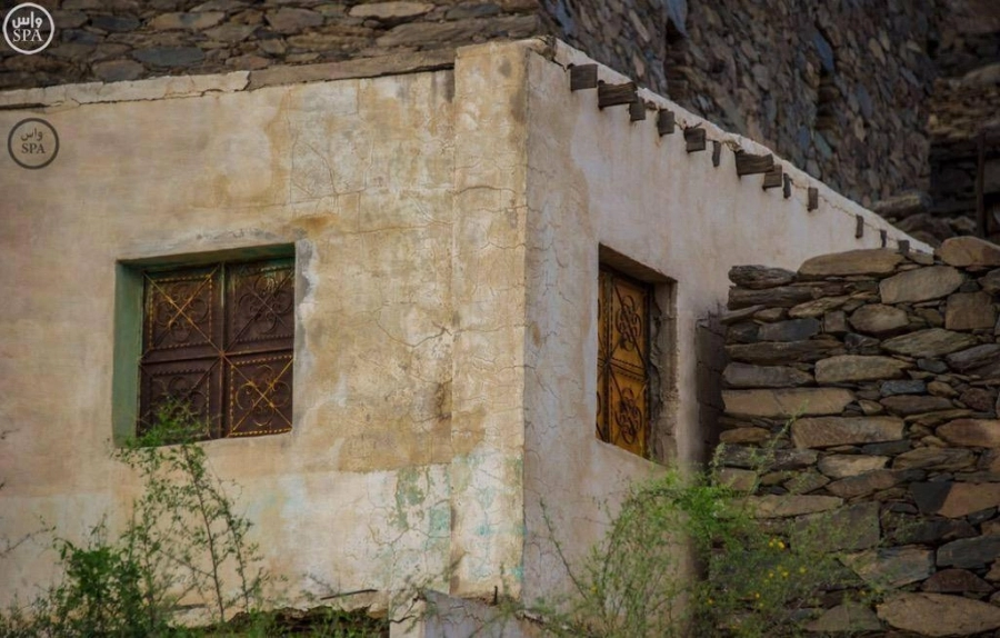 الخلف والخُليف".. نقش التاريخ على جبال الباحة