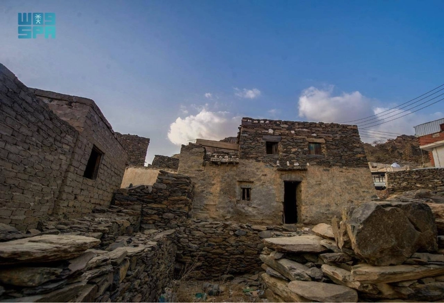 






من مباني القرى الأثرية                                                                        (مكة)