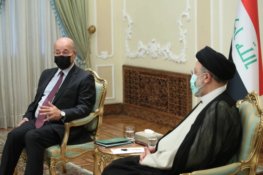 رئيسي في أول لقاءاته بعد تسلمه السلطة (د ب ا)