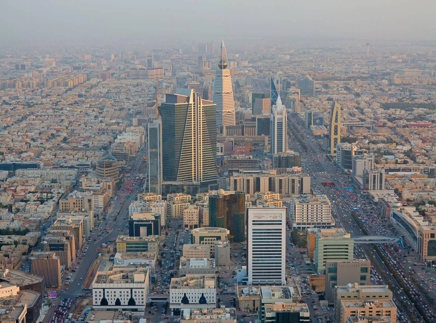 العاصمة الرياض                      (مكة)