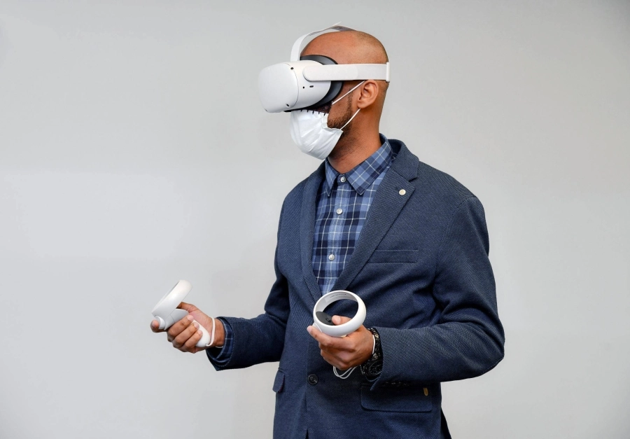 مشارك في البرنامج (مكة)