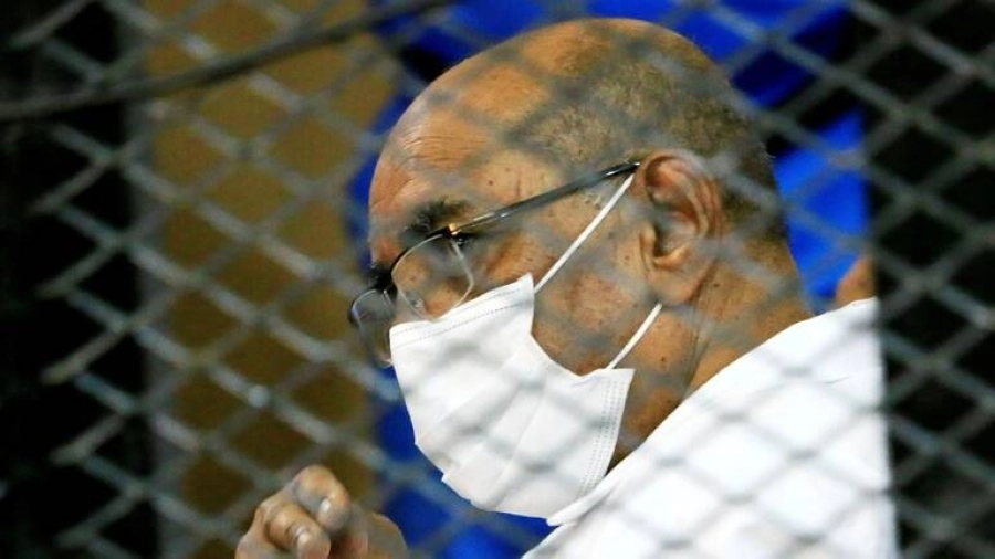 البشير خلف القضبان       (مكة)