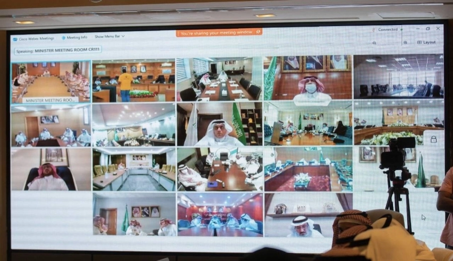 وزير التعليم يعقد اجتماعاً بمديري التعليم بمناطق المملكة للوقوف على جاهزية الاستعداد لبدء العام الدراسي الجديد