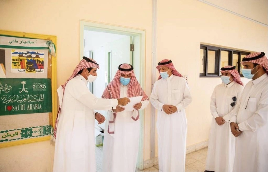 جولات ميدانية لمديري التعليم للوقوف على جاهزية المدارس للعام الدراسي (وزارة التعليم)