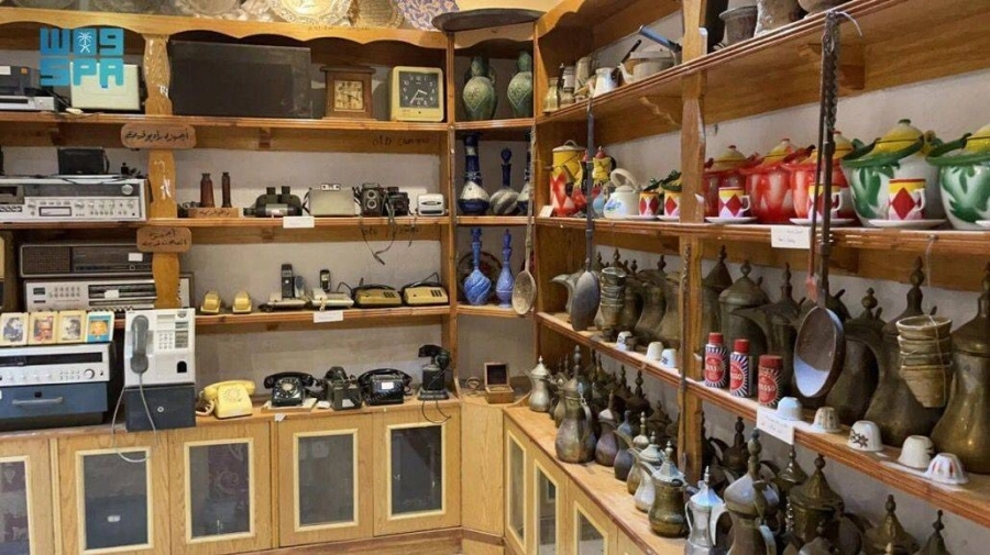 سوق الرقعة ومتحف المناخة بأملج