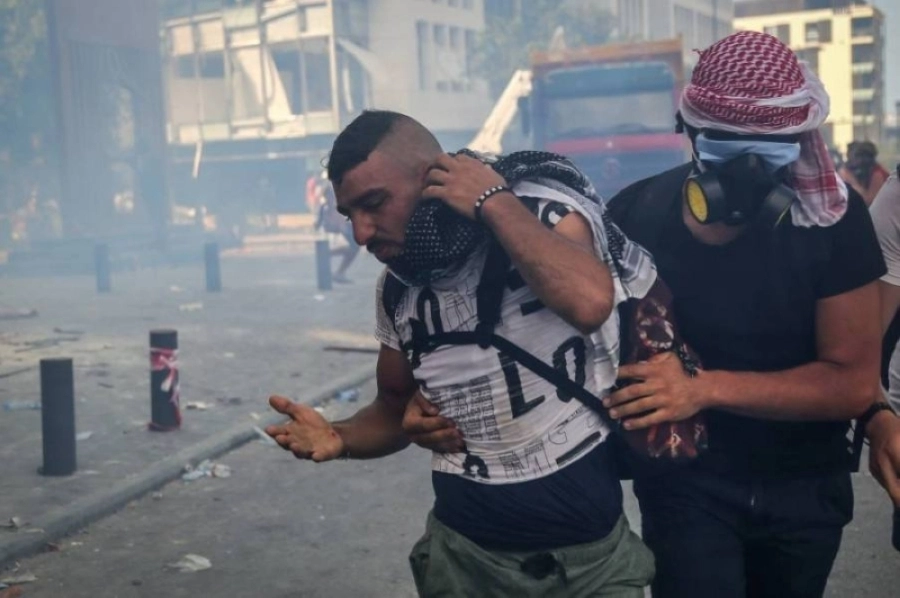 






من قمع حزب الله للبنانيين                                               (مكة)